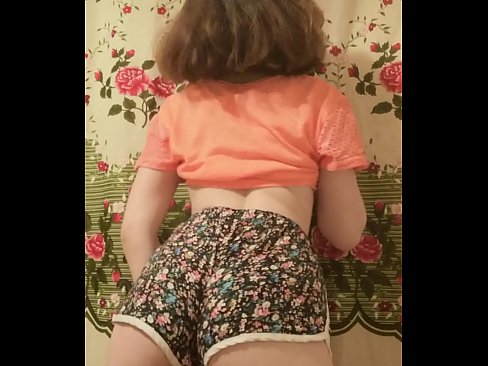 ❤️ Тачаангуй залуу бяцхан хүүхэн камер дээр шорт тайлж байна Секс видео порно дээр mn.porngameshub.ru ﹏